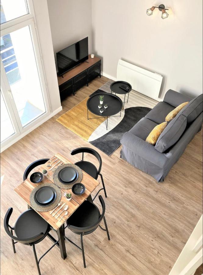 Ferienwohnung Sacre Coeur - Duplex Avec Balcon - 4 Pers Cholet Exterior foto